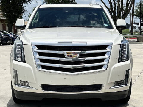 2015 Cadillac Escalade Luxury
