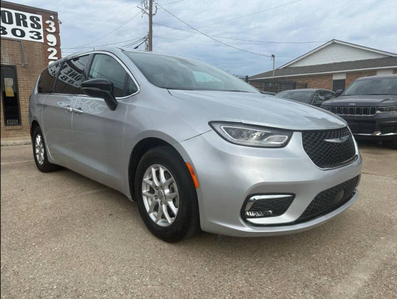 2024 Chrysler Pacifica Touring L