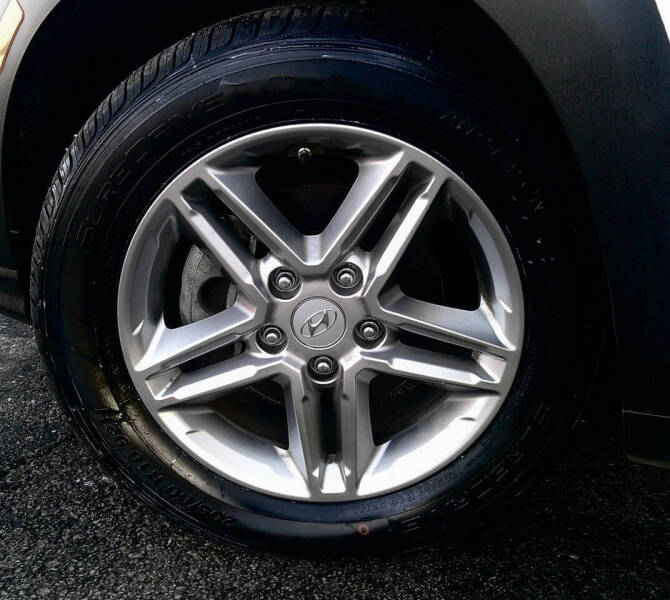 2023 Hyundai Kona SE