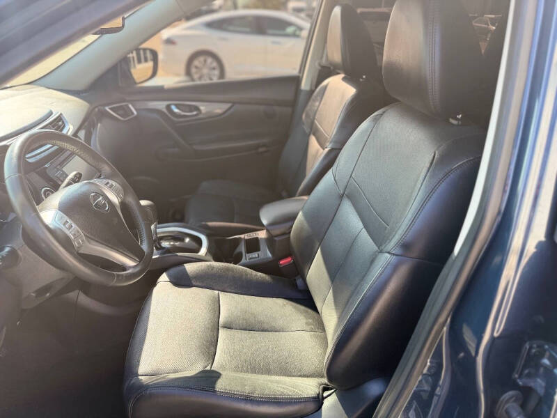 2015 Nissan Rogue SL