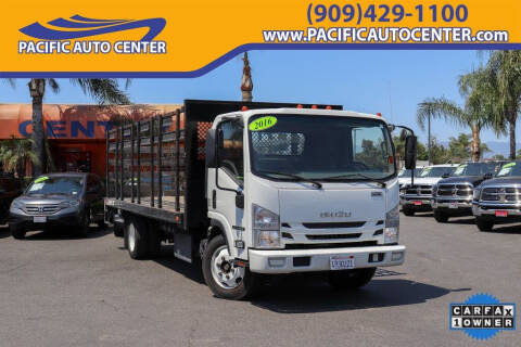 2017 Isuzu NRR