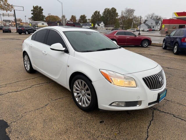 2011 Buick Regal CXL photo 5