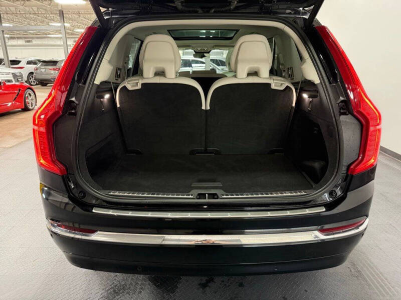 2023 Volvo XC90 B6 Plus Bright Theme 7P