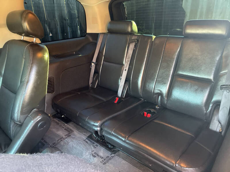 2010 Cadillac Escalade Premium