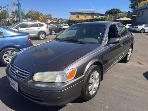 2000 Toyota Camry