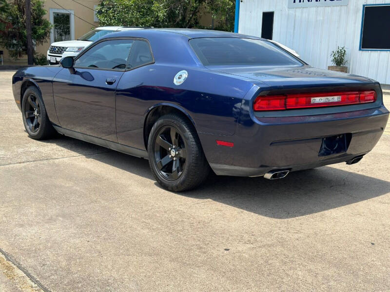 2014 Dodge Challenger SXT