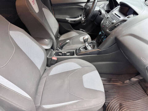 2016 Ford Focus ST