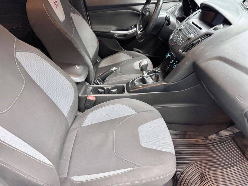 2016 Ford Focus ST