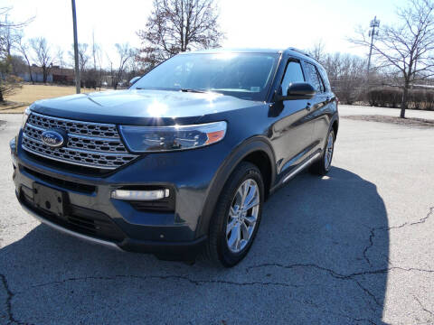 2023 Ford Explorer for sale at Triangle Auto Sales in Elgin IL