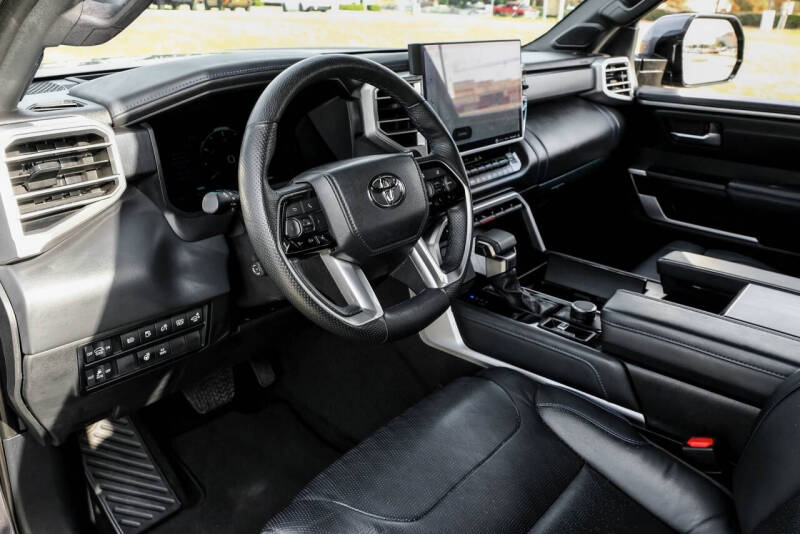 2023 Toyota Sequoia Platinum