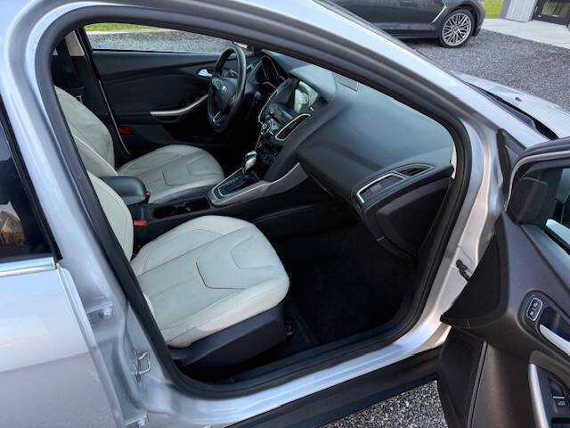 2017 Ford Focus Titanium
