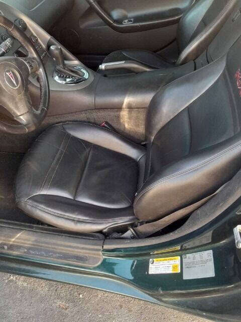 2008 Pontiac Solstice Convertible - $7,950
