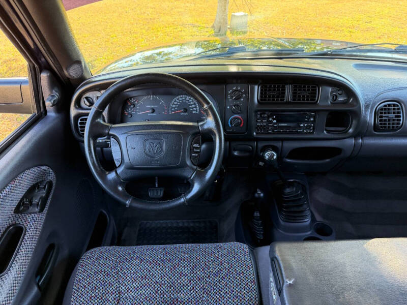2002 Dodge Ram 2500 SLT Plus