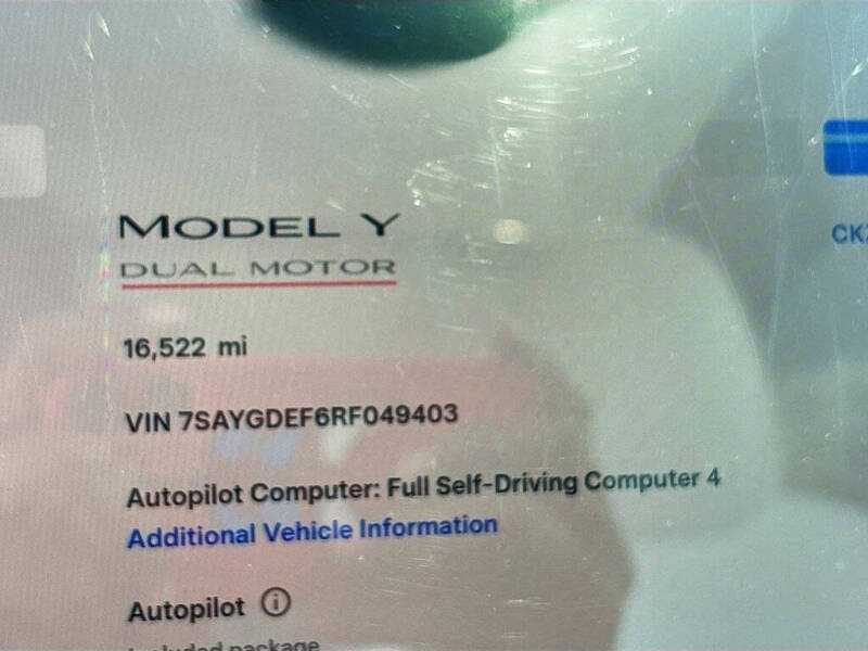 2024 Tesla Model Y Performance
