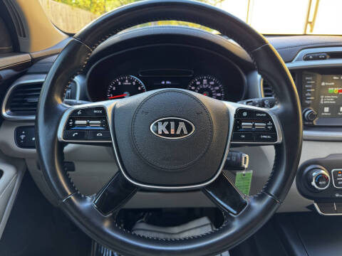 2019 Kia Sorento LX