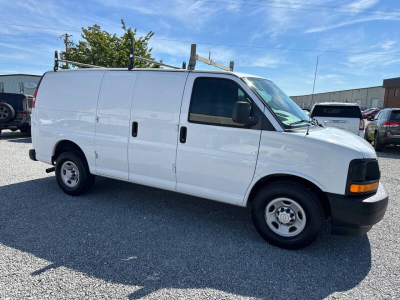 2017 Chevrolet Express 2500