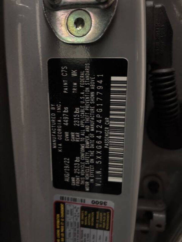 2023 Kia K5