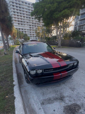 2012 Dodge Challenger SXT