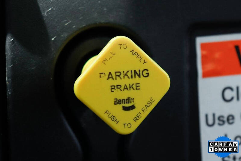 2018 International DuraStar 4300