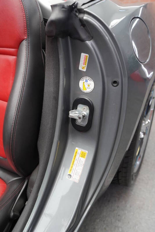 2007 Saturn SKY Red Line