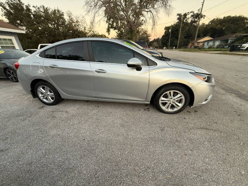 2017 Chevrolet Cruze LT Auto