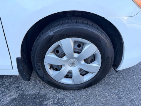 2009 Toyota Camry LE