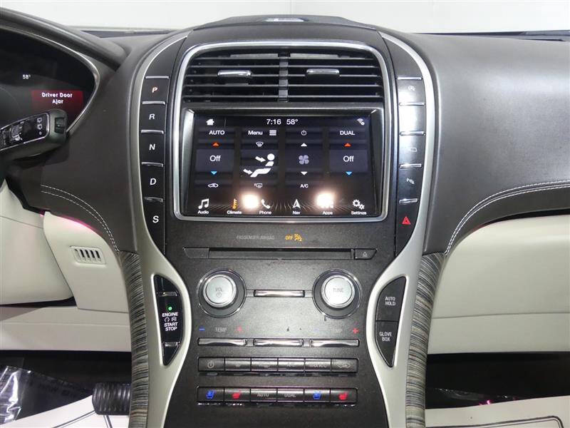 2019 Lincoln Nautilus Black Label