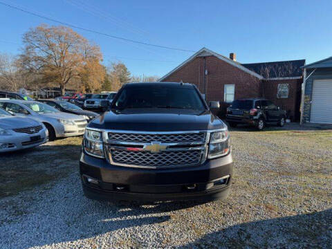 2017 Chevrolet Suburban LT