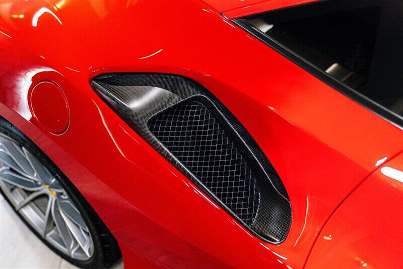 2020 Ferrari 488 Pista