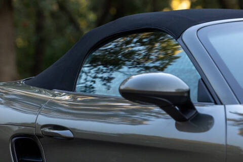 2021 Porsche 718 Boxster