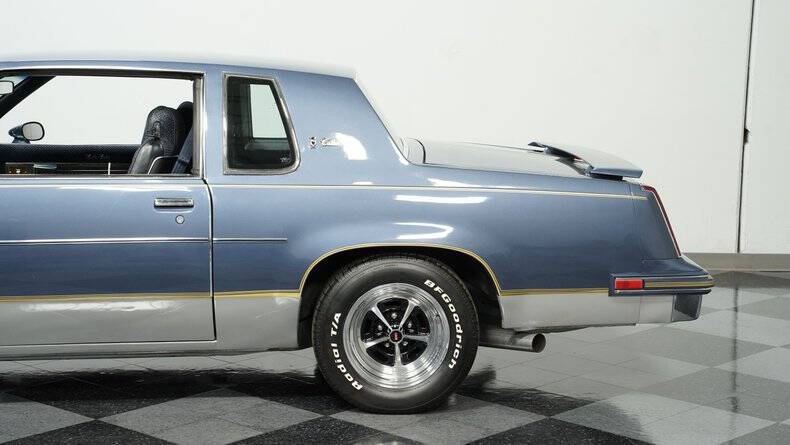 1984 Oldsmobile Cutlass Supreme