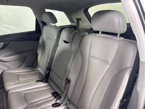 2018 Audi Q7 2.0T quattro Premium Plus