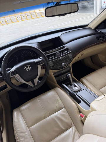 2010 Honda Accord Crosstour EX-L w/Navi