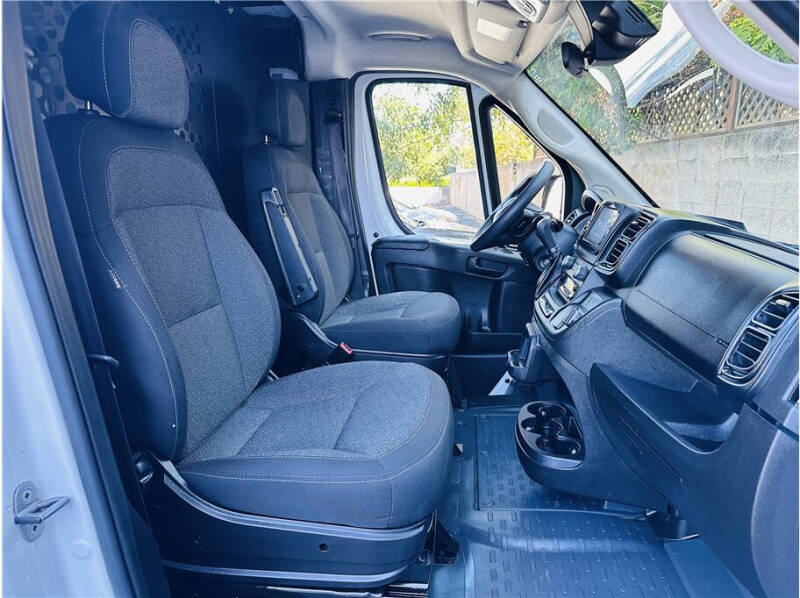 2023 RAM ProMaster 2500 136 WB