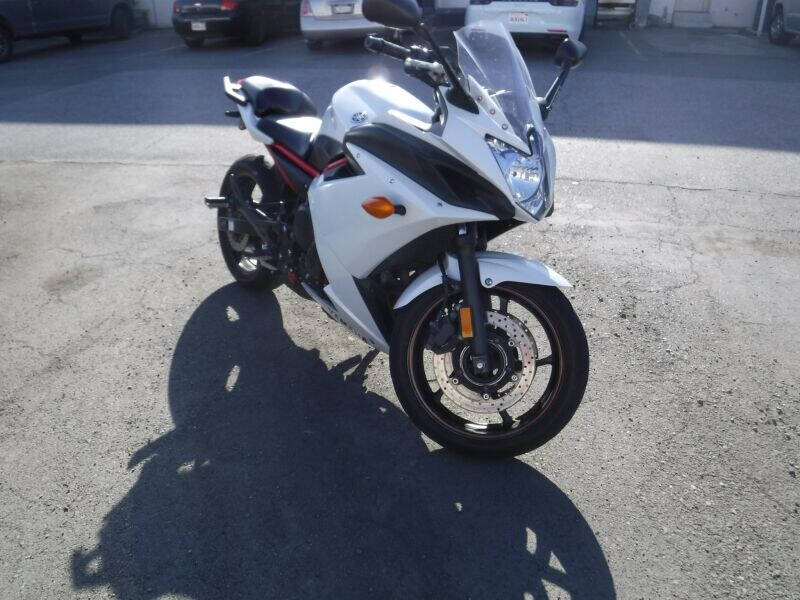 2013 Yamaha FZ6R