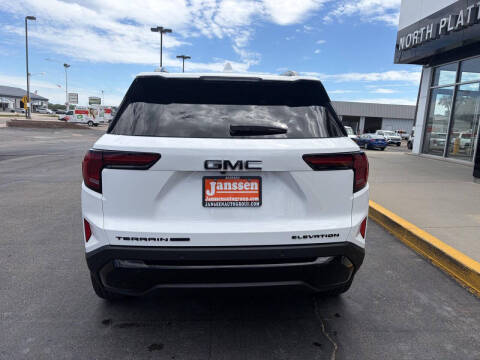 2027 GMC Terrain Elevation