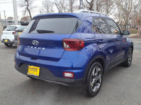 2024 Hyundai Venue Limited