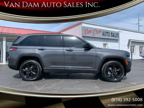 2022 Jeep Grand Cherokee for sale at Van Dam Auto Sales Inc. in Holland MI