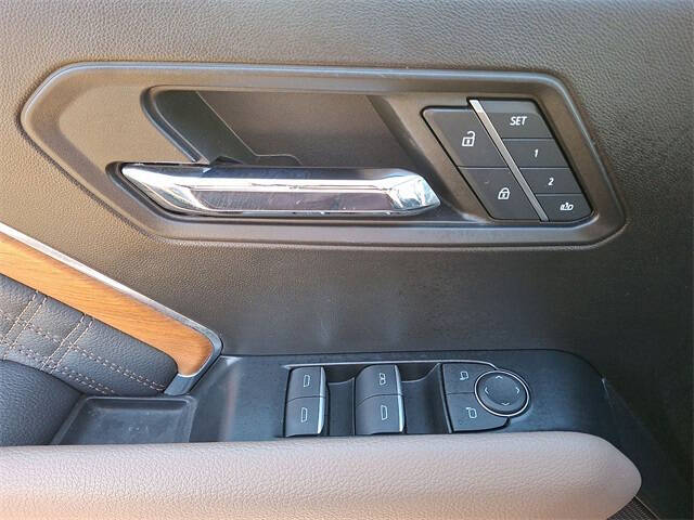 2024 GMC Canyon Denali