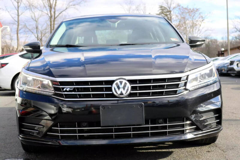 2019 Volkswagen Passat SE R-Line