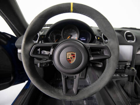 2023 Porsche 718 Cayman GT4 RS