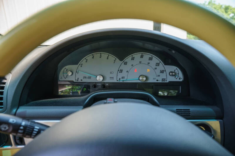 2002 Ford Thunderbird Deluxe