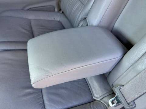 2004 Toyota Sequoia Limited
