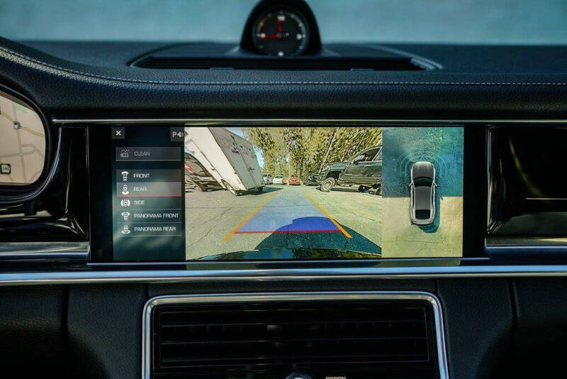 2020 Porsche Panamera