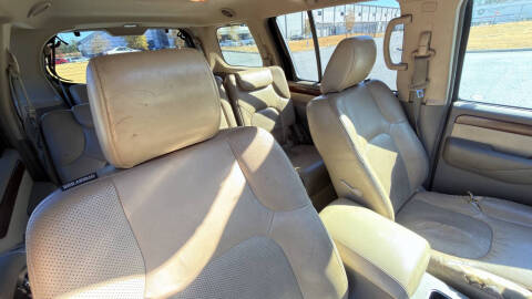 2010 Nissan Pathfinder LE