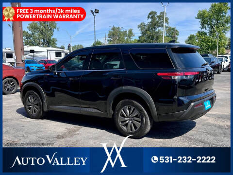 2024 Nissan Pathfinder S