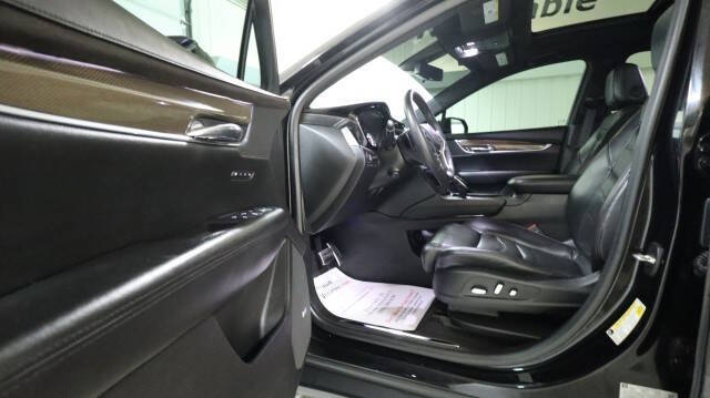 2017 Cadillac XT5 Platinum