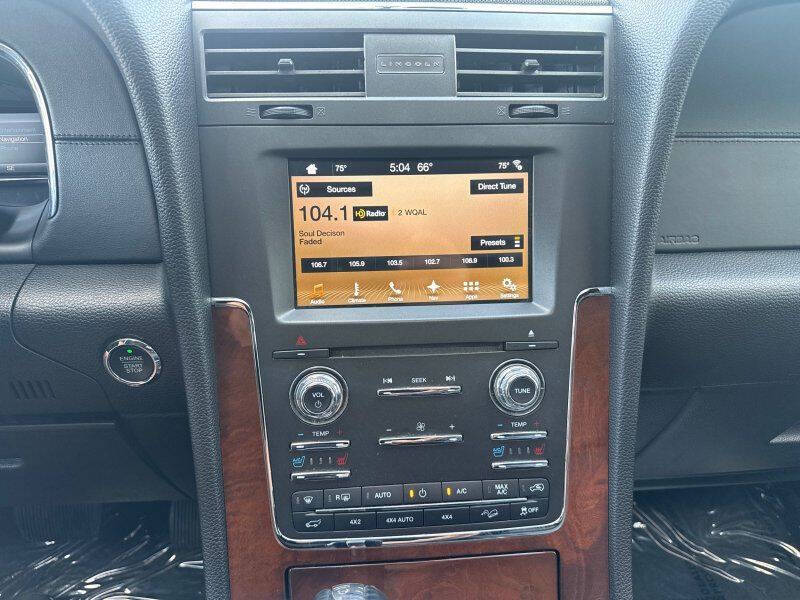 2017 Lincoln Navigator L Select