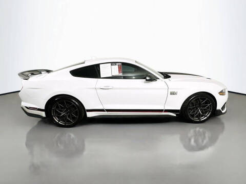 2022 Ford Mustang Mach 1