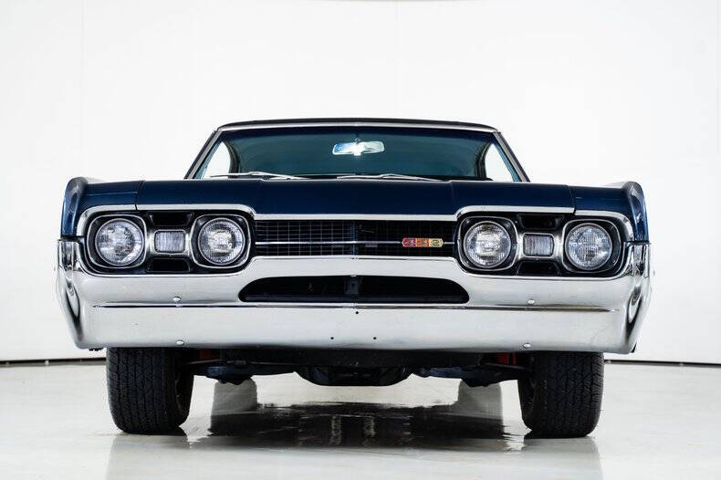 1967 Oldsmobile Cutlass Supreme